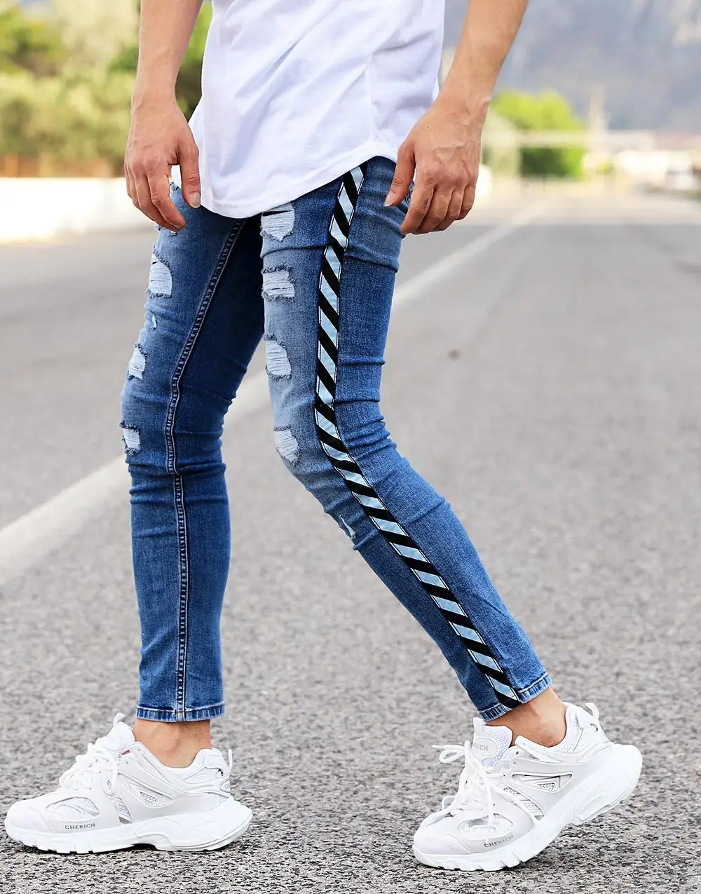 

Blue Side Striped Laser Wear Slim Fit Jeans