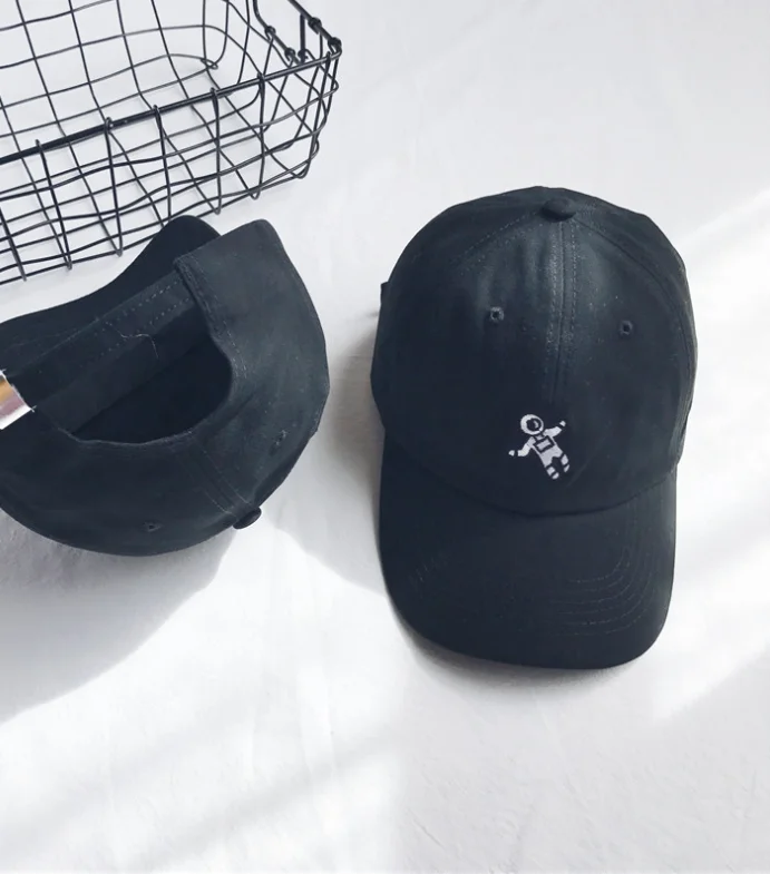 

fashion dad hat astronaut emberoidery baseball cap 4 colors available good quality snapback hats brand hat caps wholesale gift