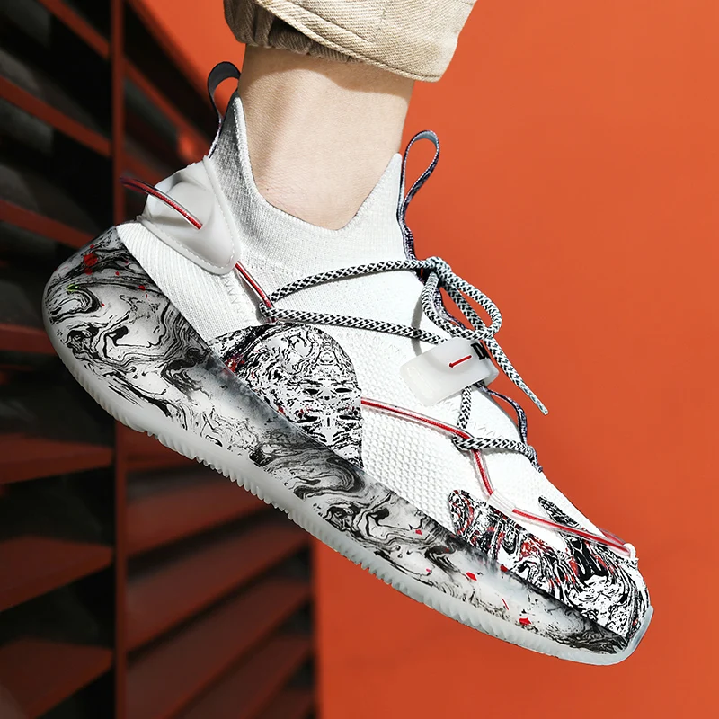 

New High-quality Trendy Fashion Lightweight Casual Shoes Comfortable And Breathable Sports Shoes Thickened