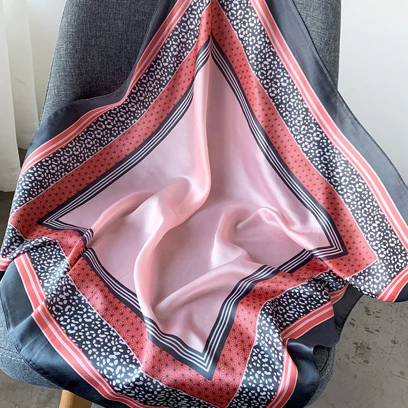 

2021 luxury Fashion Silk Scarf spring autumn lady Sunscreen quality shawl women's Square silk scarves beach printed headscarf