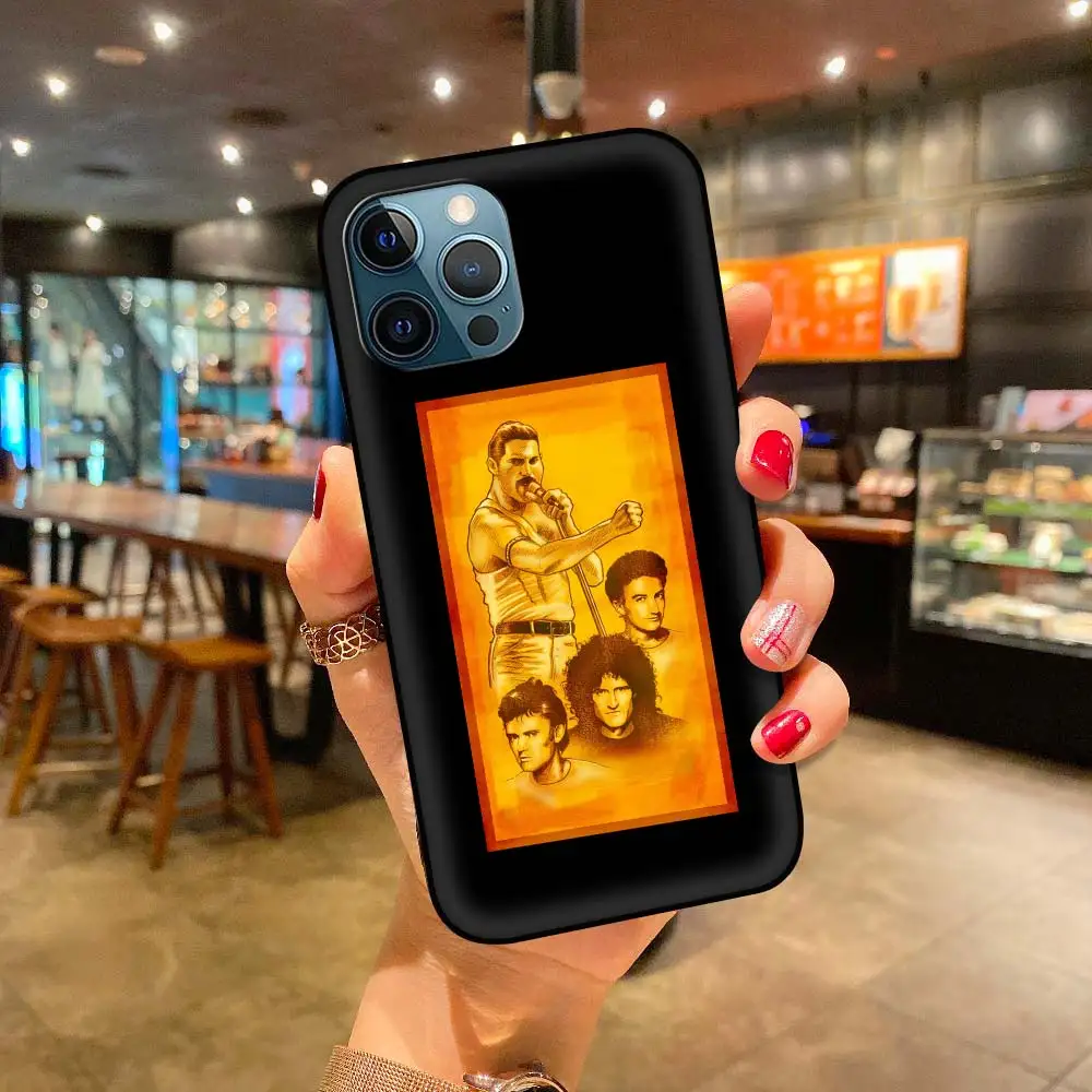 

Freddie Mercury Queen Band Case For Apple iPhone 12 11 Pro 7 XR X XS Max 8 6 6S Plus SE 2020 5 5S Coque Black Shell Phone Covers