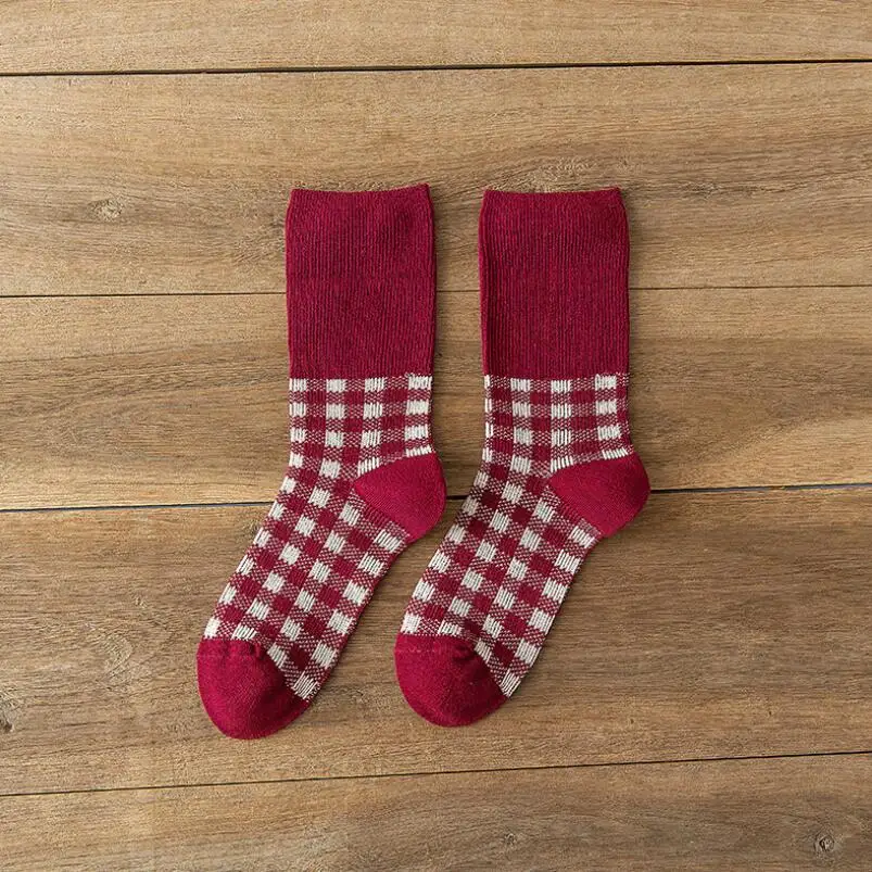 Students Check Crew Sock Ladies Knee High Winter Socks Girls Thick Cotton Plaid Socks Woman Black White Checked Ankle Socks