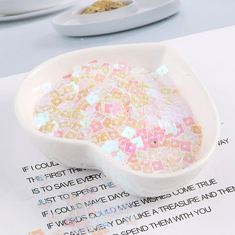 1000 шт./лот 4 мм плоские квадратные пайетки в форме для шитья Свадебное Ремесло ПВХ