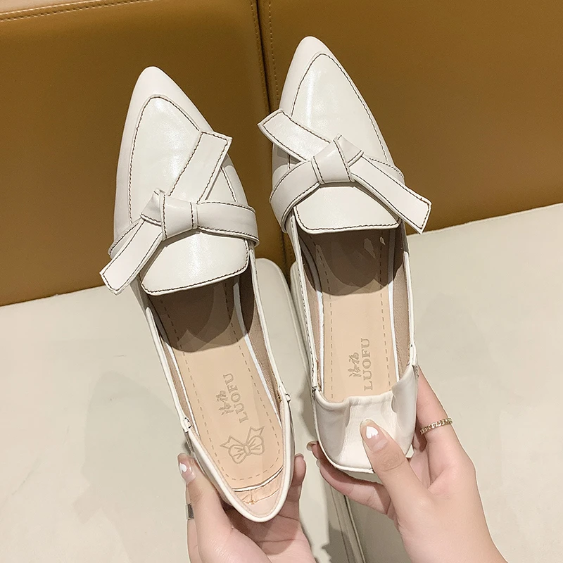 

2021 Fashion Loafers Shoes Women Soft PU Leather Flats Comfortable Ladies Pointed Toe Sewing Shoes Elegant Female Footwear AD236
