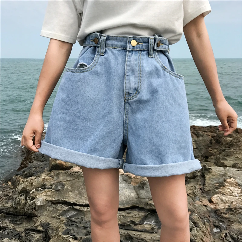 

Women Light Blue Commuter Distressed Loose Curled Waist Button Adjustment Shorts Vintage Washed Denim Wide-Leg Shorts Summer