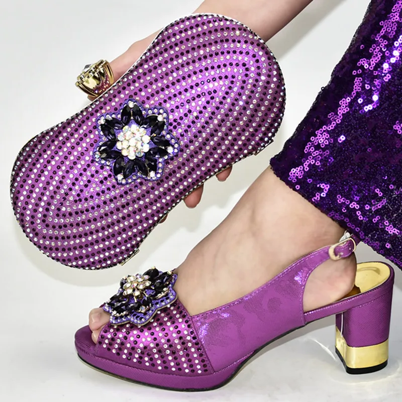 Новейшая Итальянская обувь с сумочкой в комплекте коллекция 2020 года туфли