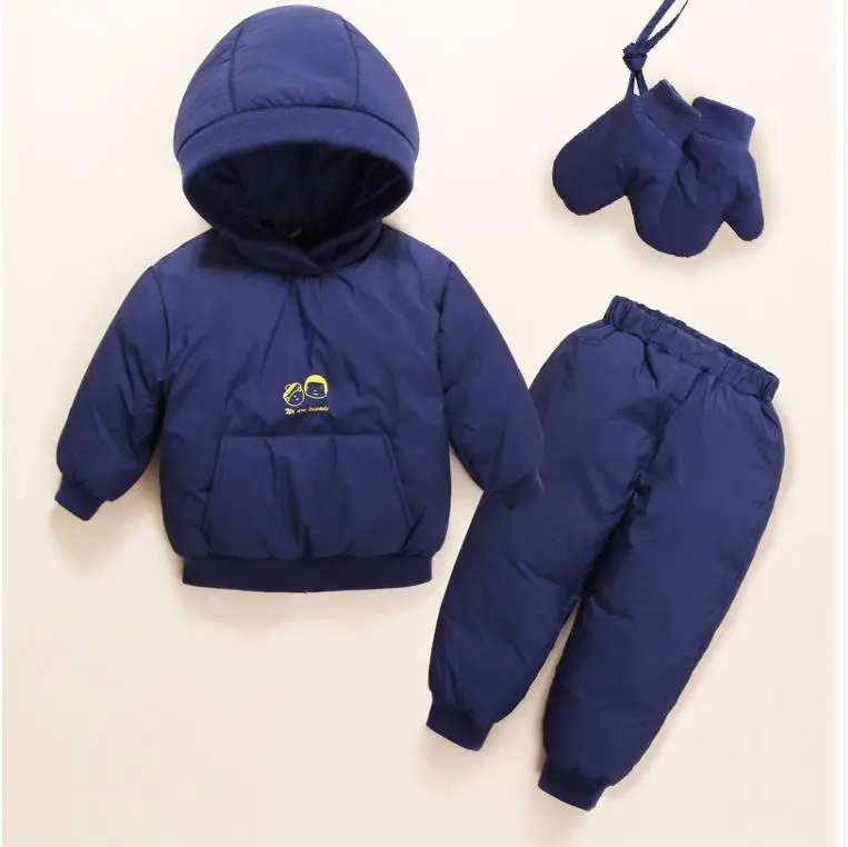 

Baby cartoon looks lovely cotton-padded jacket
