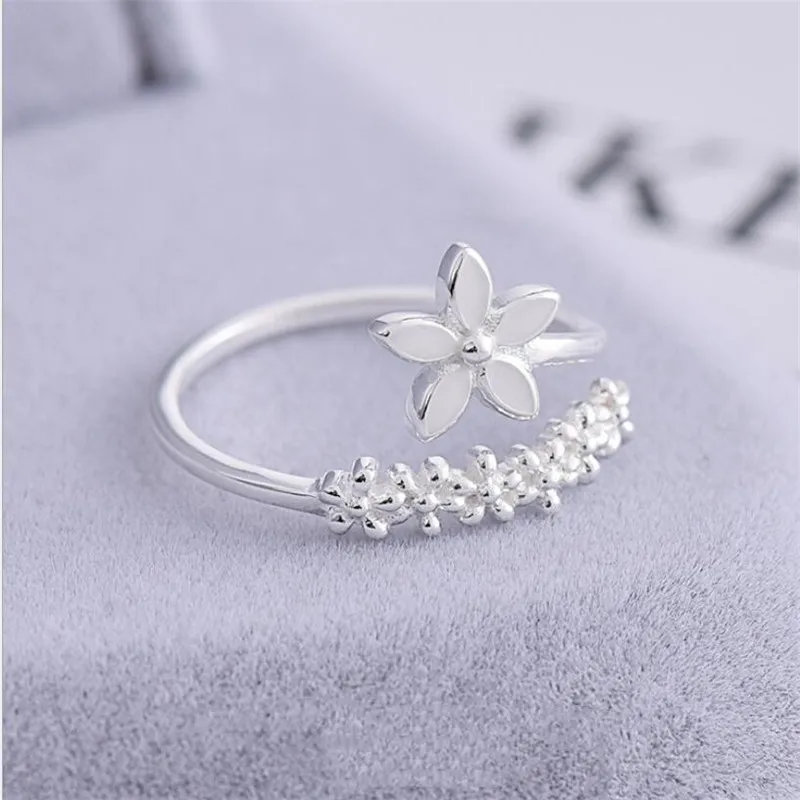 

Fresh Flower Finger Ring Temperament Branch Literary Korea Fashion Female Resizable Opening Rings Party Gifts Jewelry