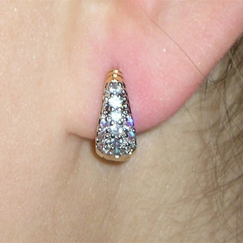 Модные женские серьги с инкрустированным кристаллом и фианитом золотого цвета