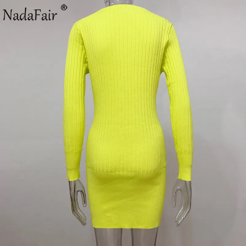 Женское трикотажное платье-свитер с длинным рукавом и круглым вырезом | Женская