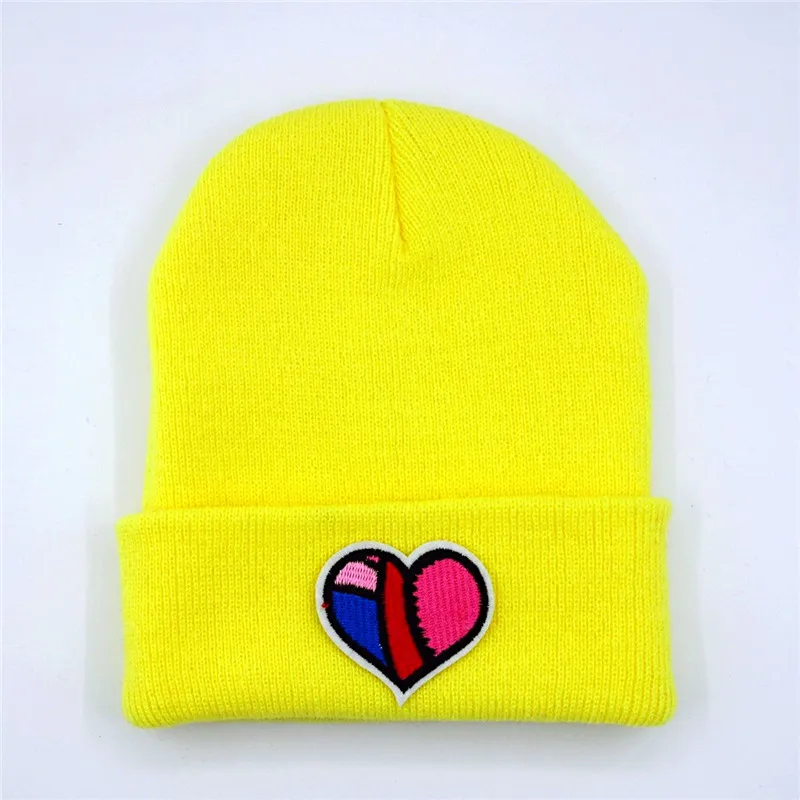 

2020 Cotton Tailoring Hearts Embroidery Thicken Knitted Hat Winter Warm Hat Skullies Cap Beanie Hat for Men and Women 07