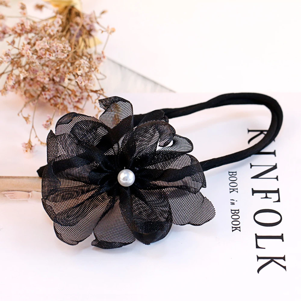 Сладкий элегантный половина булочка твист женщина цветок французский бутон