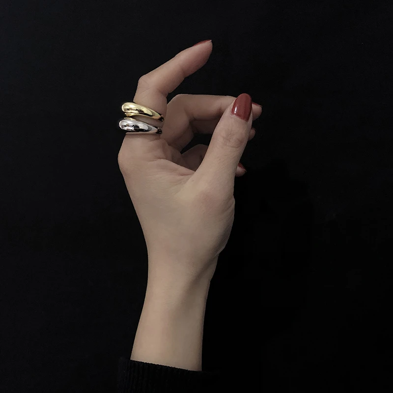 Женское кольцо на палец AOMU широкое металлическое золотистого цвета с