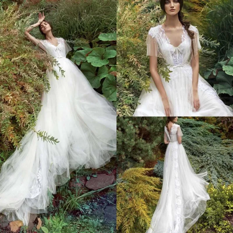 

2021 Wedding Dresses V Neck Lace Appliques A Line Bridal Gowns Sexy Backless Sweep Train Boho Wedding Dress