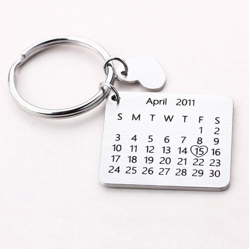 Персонализированный Календарь-брелок дата выделенная с сердцем гравированная