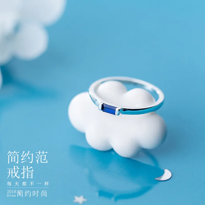 Женское кольцо из серебра 925 пробы с фианитом размеры 6 8|Кольца| |