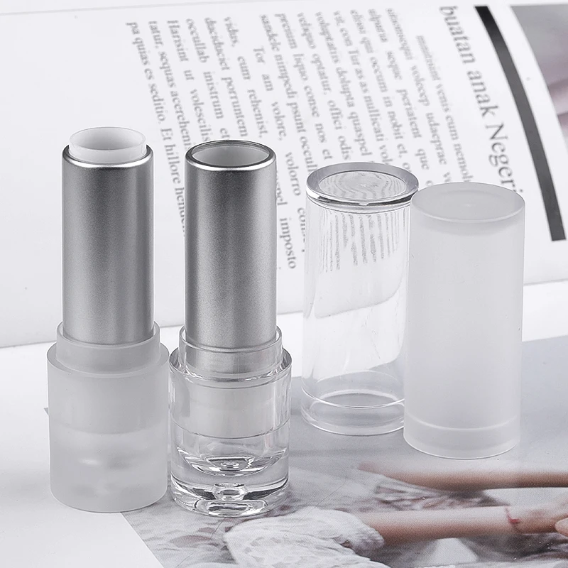 

Wholesale Lip Balm Containers Round Lipstick tube Frosted white Empty Tube Refillable Shell Cosmetics Packaging 12.1mm