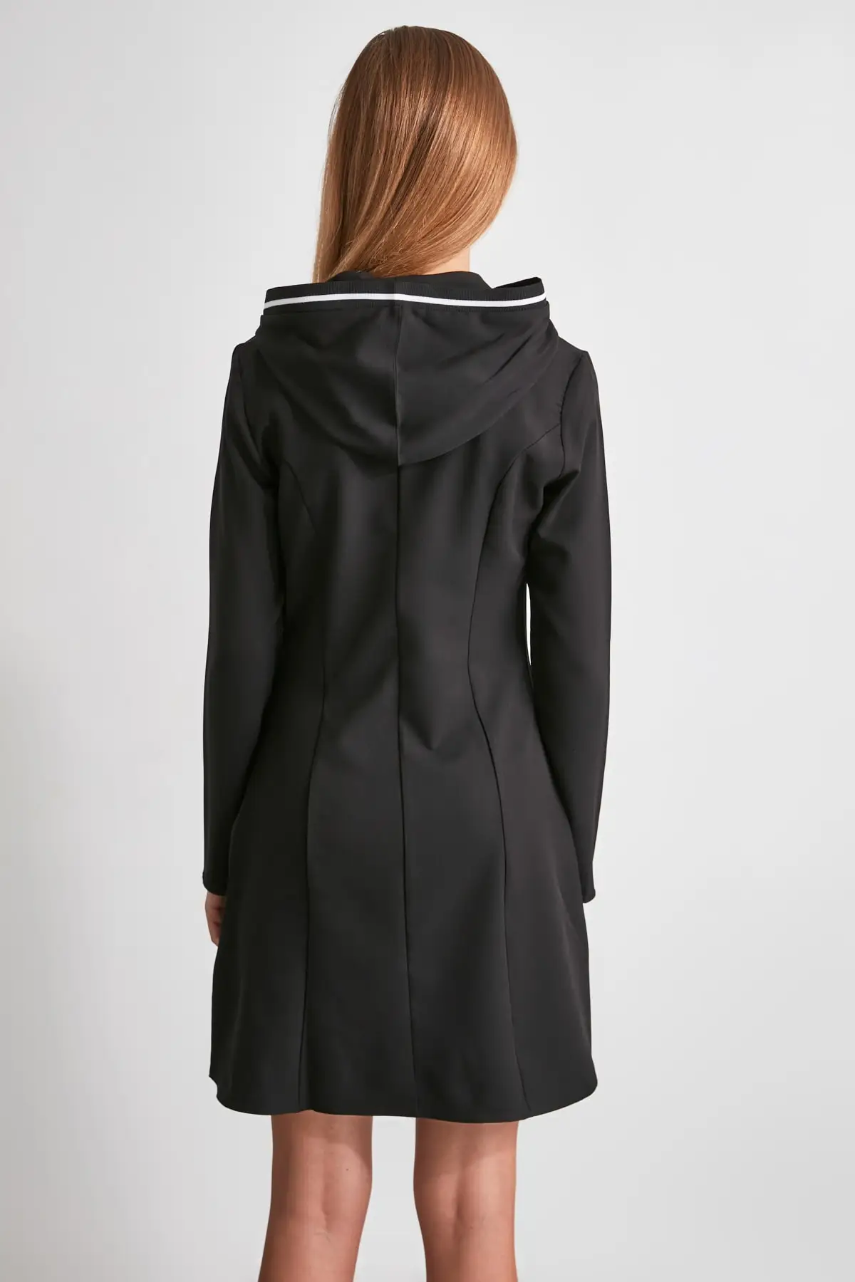 

Trendyol Hooded Pocket Detail Dress TWOAW21EL1075
