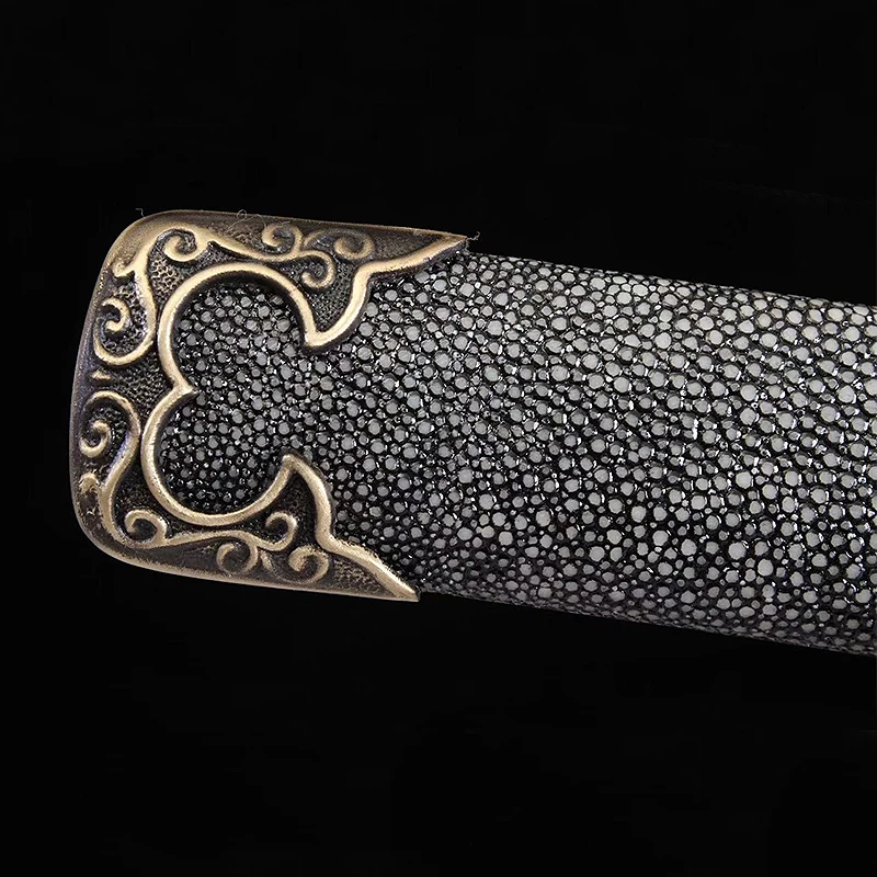 

High-grade pattern folding steel hand grinding tangdao authentic/pearl fish scabbard finely carved copper decoration/really