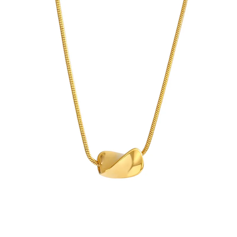

Personalized fashion twisted wire, compact and simple pendant necklace, trendy personality design, titanium steel chain