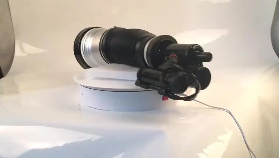 

Амортизатор пневматической подвески 4 matic W220, левая передняя 2203202138