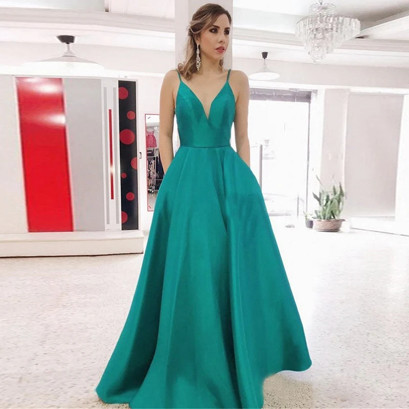 

wei yin AE0470 Long Evening Dresses Spaghetti Strap A Line Backless Hunter Green Satin Formal Party Gowns Robe De Soiree