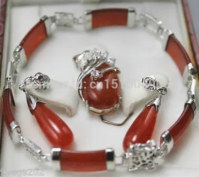 

Hot sale FREE SHIP>>>>>Beautiful red jade bracelet earring ring