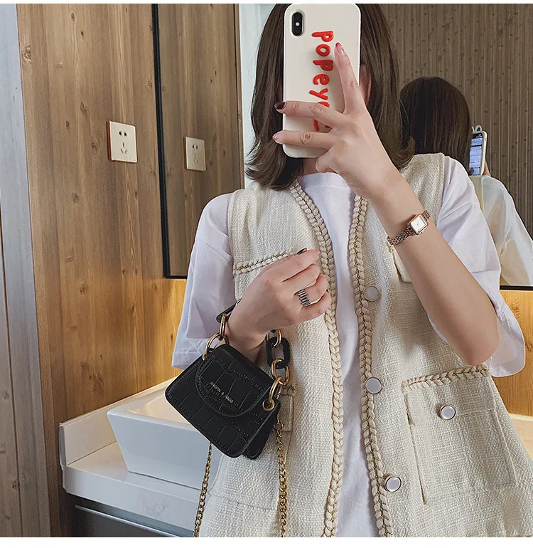 Fashion Mini Saddle Women Shoulder Bags Designer Brand Acrylic Chain Handbags Luxury Pu Leather Female Crossbody Bag Small Purse