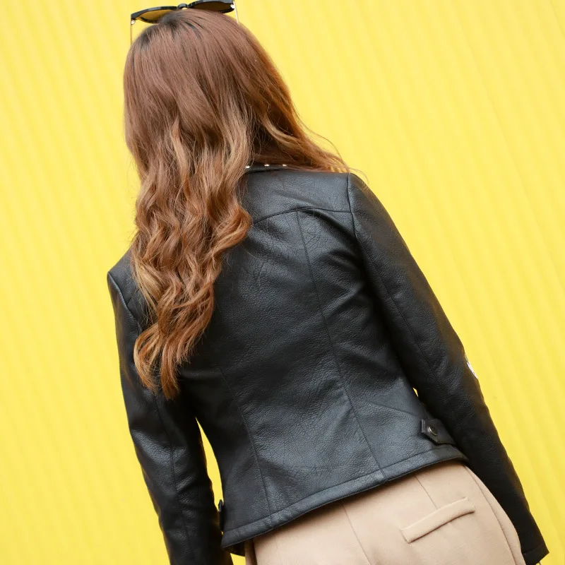 Новинка Весна 2020 женская кожаная тонкая короткая куртка из искусственной кожи с