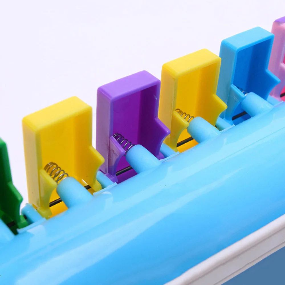 Красочные пластиковые 13-клавишный тональный орган для сдувания детей раннего