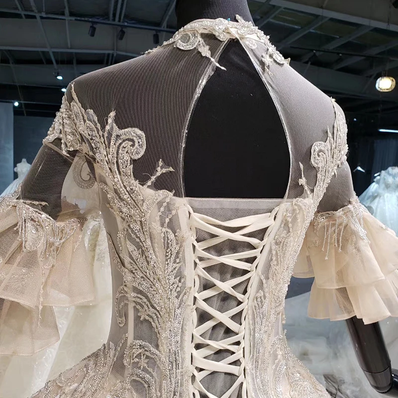 HTL1072 hot selling wedding dress flare sleeve lace bridal gowns tiktok European and American style princess robe de mariee 2020 | Свадьбы и