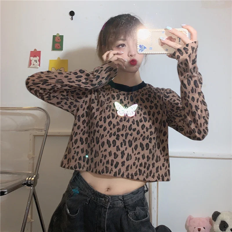 

Live New Korean Style Fashionable Short Leopard Print Butterfly Reflective