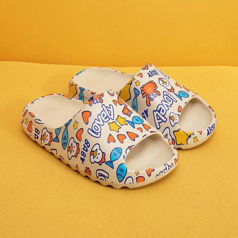 

2021 New Men Slippers Fashion Comfortable No-Slip Beach Sandals Casual Shoes High-Quality Indoor&Outdoor 38-46 Luxury Brand
