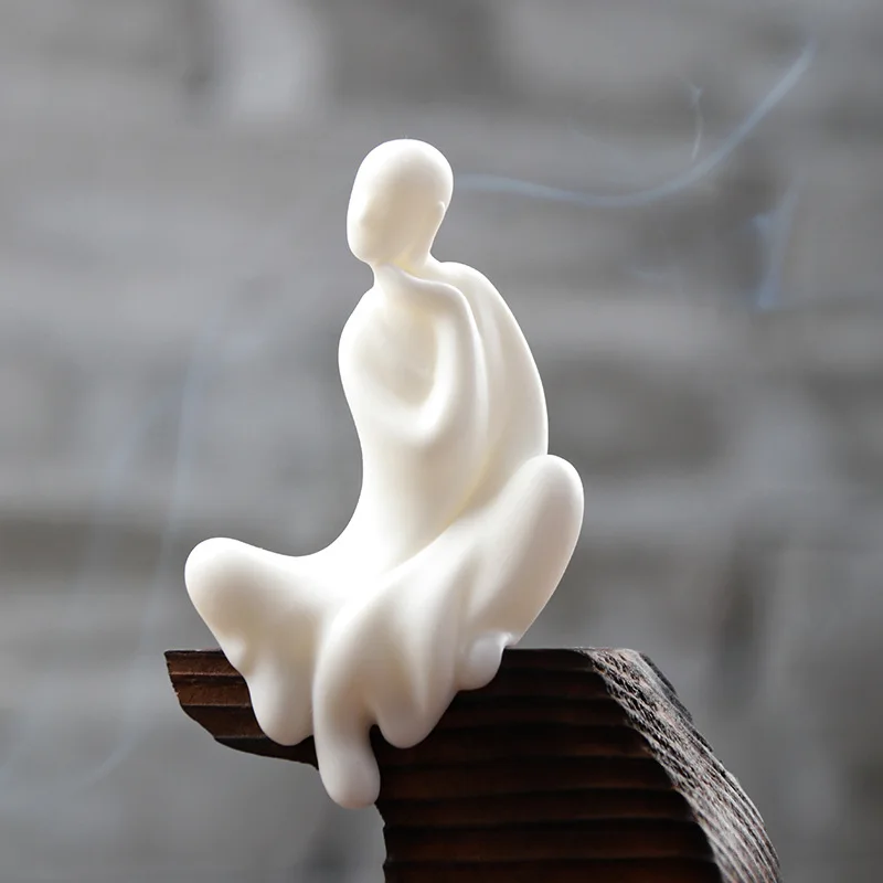 Простой современный маленький китайский статуя монаха Будды из белого нефрита