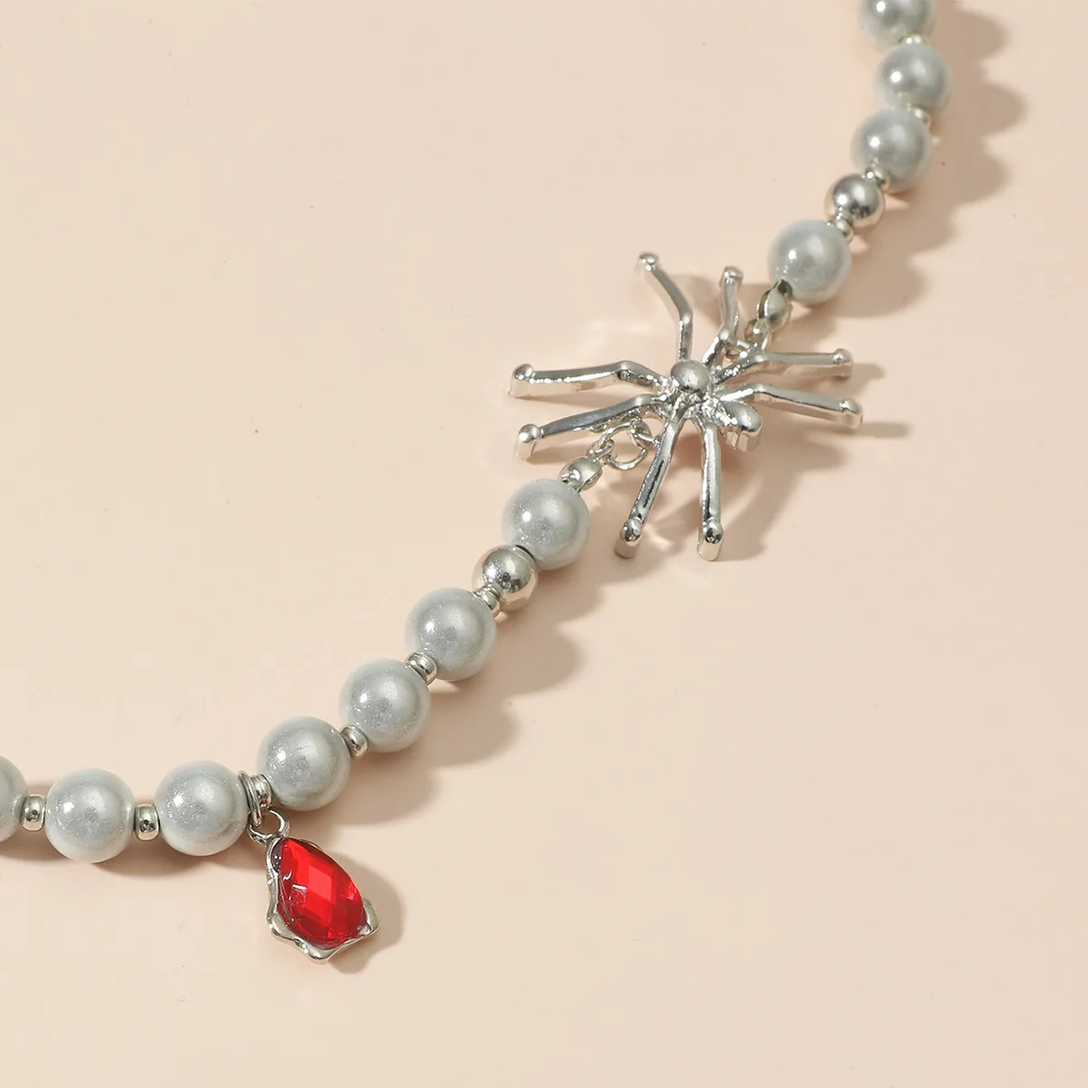 Trendy Animal Necklaces Womens Vintage Neck Chain Reflective Pearl Strand Spider Ruby Alloy Chokers Jewelry for Girls | Украшения и