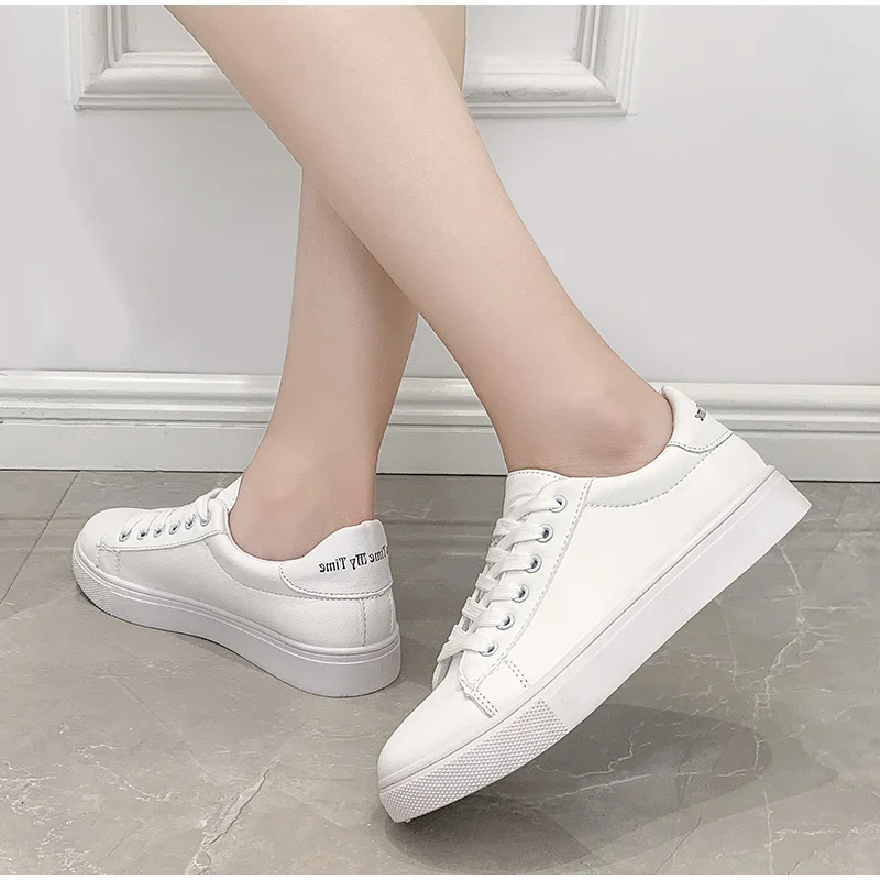 

Women Flats Shoes Autumn Butterfly Printed Ladies White Shoes Causal Platform Vulcanized Shoes Female Footwear Woman Summer 2021