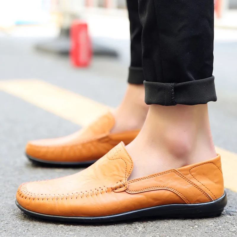 Роскошные Летние кожаные туфли типа мокасин для мужчин на плоской подошве обувь