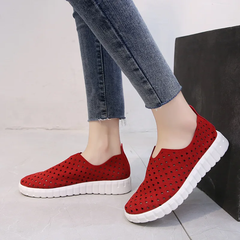 Новинка Женские тонкие туфли на плоской подошве дышащие с сетчатыми отверстиями