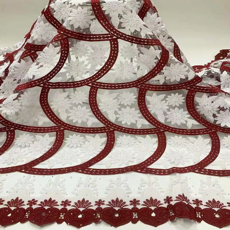 

Latest Nigerian Lace Fabric High Quality Embroidered African Lace Fabric For Wedding Dress French Tulle Lace With Rhinestones