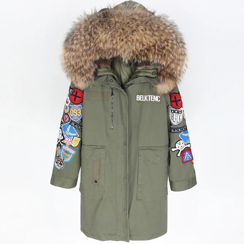 

Nice Pop European and American raccoon fur fur collar placket embroidery armband mid-length fur casual cotton jacket