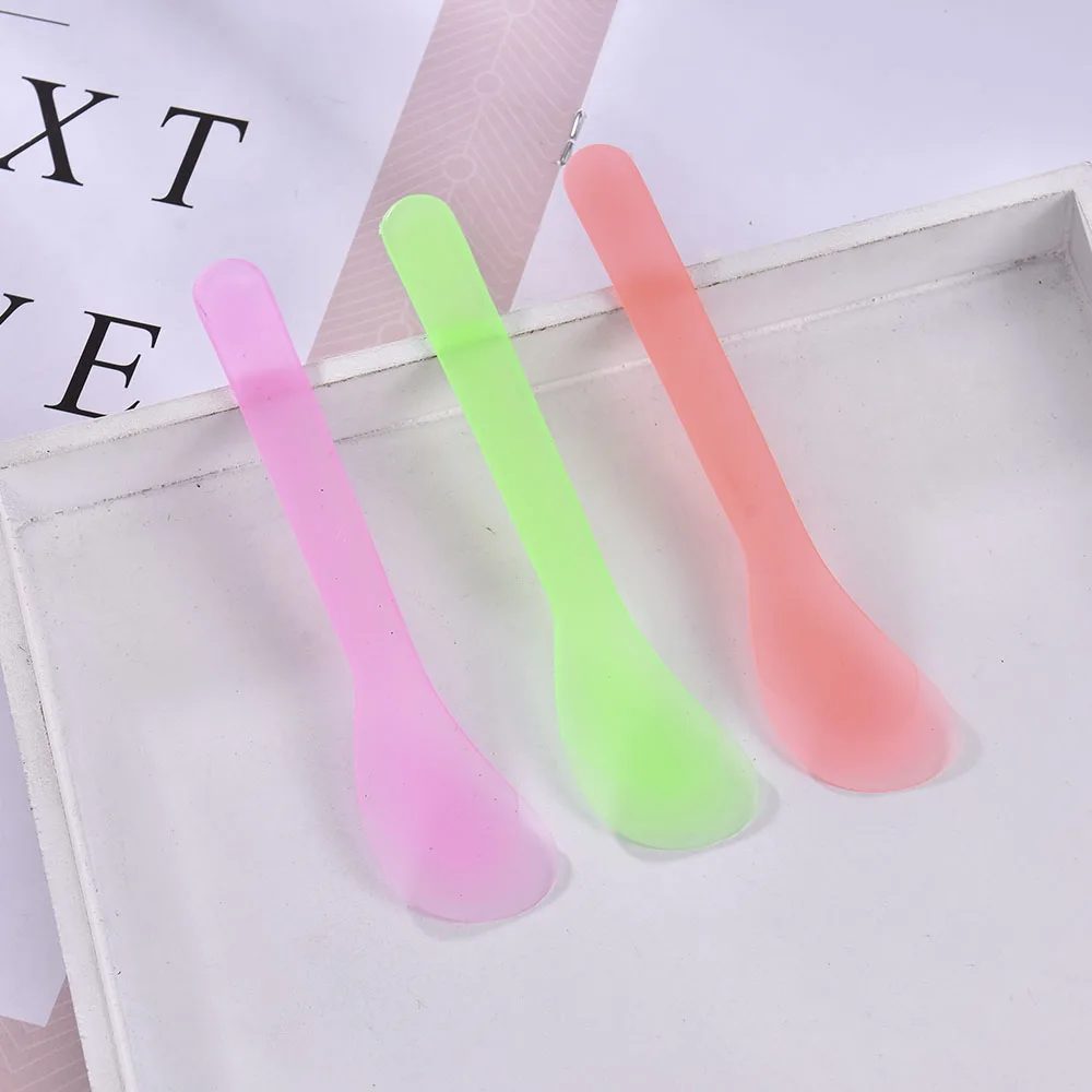 

10 Pcs/Pack Plastic Mask Scraper Skin Care Crescent Scoop Face Beauty Mask Stick Adjusting Tool Eye Cream Random Color