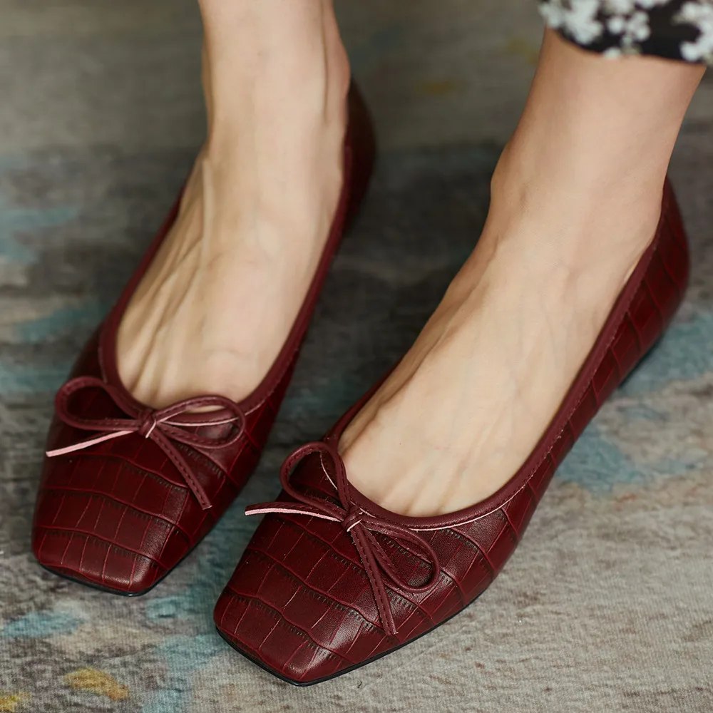 

Лоферы женские из натуральной кожи, с квадратным носком, на плоской подошве