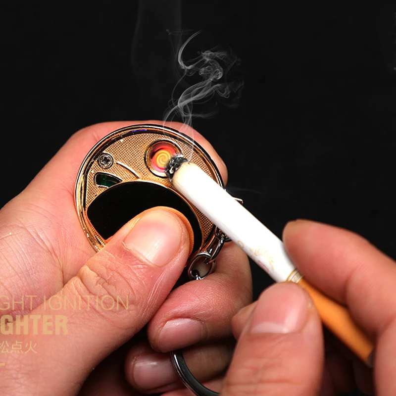 

Outdoor Portable Football Cigarette Lighter Keychain EDC USB Rechargeable Cigarette Lighter Windproof Swipe Metal Lighter Gifts