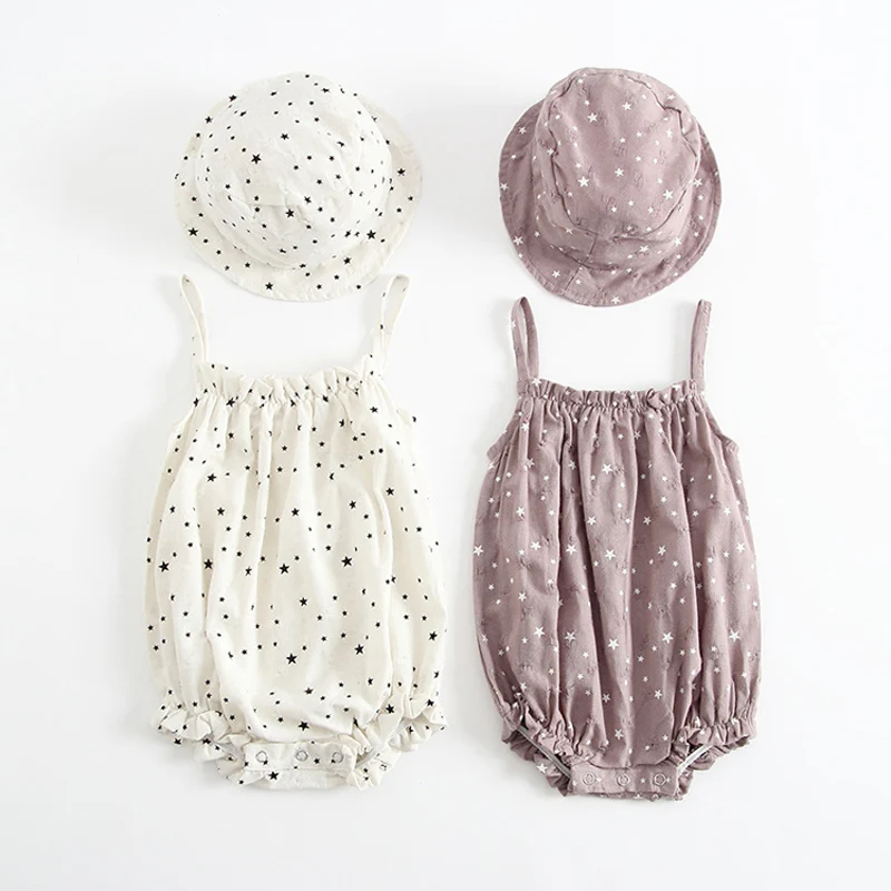 Комплект летней одежды для новорожденных девочек комбинезон + шапочка хлопковый