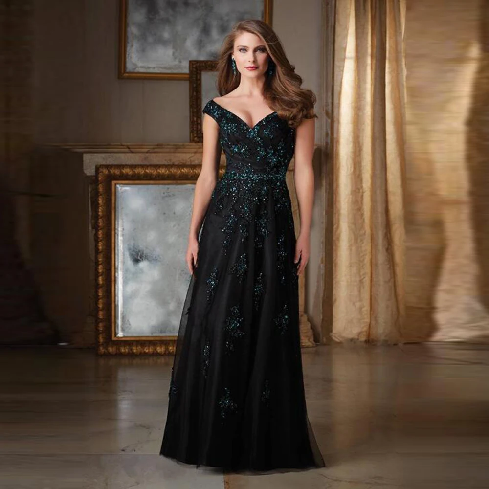

Exquisite Shining Black Cap Sleeves Deep V Neck Mother of the Bride Dresses Applique Beaded Wedding Party Gowns Back Out