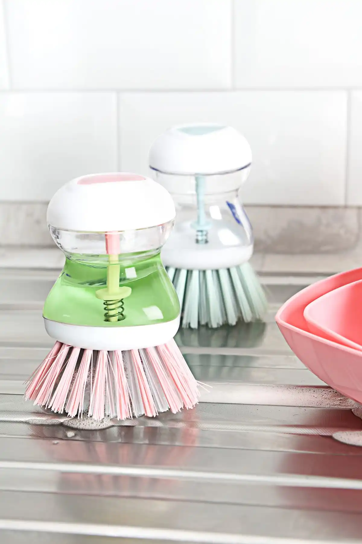 

Detergent Cups Dish Brush-Meticulous