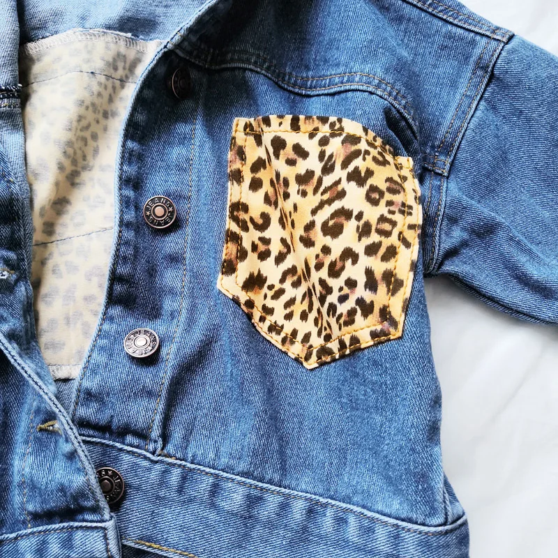 Джинсовые куртки в стиле пэчворк с леопардовым принтом для маленьких девочек