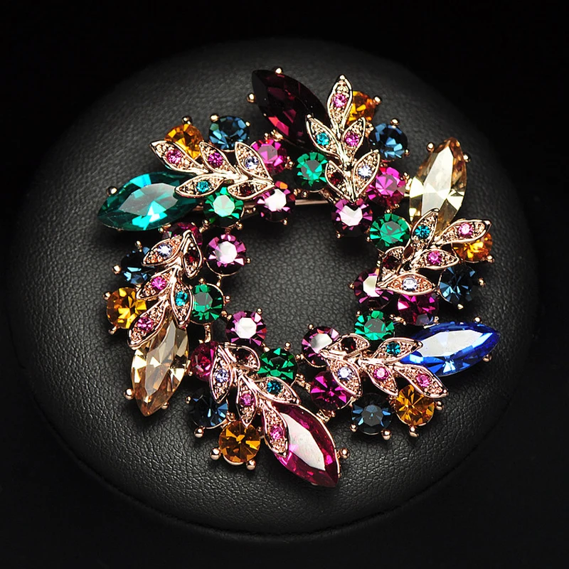

Autumn winter coat crystal flower brooch suit accessories bauhinia flowers European and American classic corsage pin garland ins