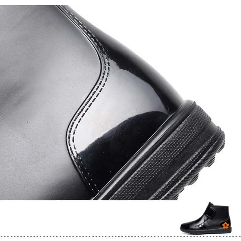 New Style Women Rain Boots   Waterproof Bots Adult Korean Fashion Rainboots Galoshes Round Toe  Flat PVC