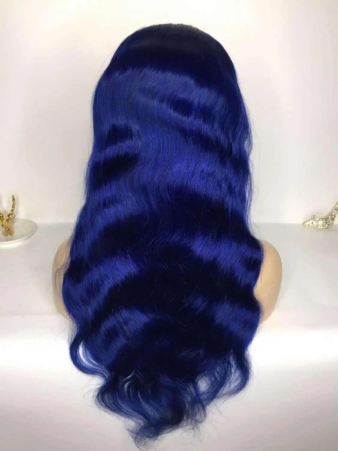 Blue Oxeyegirl 13x4 светлые Синтетические волосы на кружеве парики из натуральных волос бразильский розовый/красный/синий/фиолетовый/белый/голубой/темно-синий/613 Синтетические волосы на кружеве парик человеческих волос - Цвет: Blue
